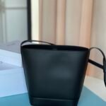 Celine Cuir Triomphe Small Bucket Bag 22x30cm Smooth Calfskin Leather Shoulder and Crossbody Handbag for Women 2