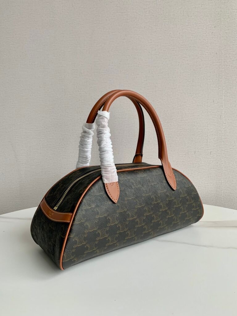 Celine TECKEL Medium Triomphe Canvas Handbag Vintage-Inspired Dachshund Bag – Image 1
