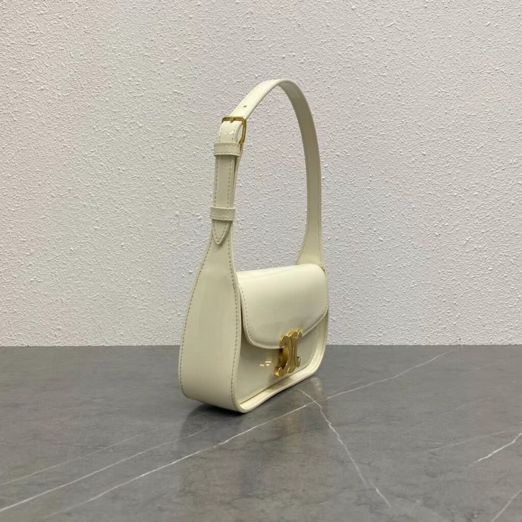 CELINE Triomphe Shoulder Bag Calfskin Handbag Lambskin lining – Image 2 CELINE Triomphe Shoulder Bag Calfskin Handbag Lambskin lining – Image 2