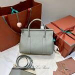 Loro Piana Loom L25 Handbag Grained Leather Designer Top Handle Bag with Crossbody Strap Loro Piana Loom L25 Handbag Grained Leather Designer Top Handle Bag with Crossbody Strap