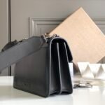 Bvlgari Serpenti Forever Maxi Chain Crossbody Bag 25cm Calf Leather Shoulder Handbag with Snakehead Closure 4 Colors Bvlgari Serpenti Forever Maxi Chain Crossbody Bag 25cm Calf Leather Shoulder Handbag with Snakehead Closure 4 Colors