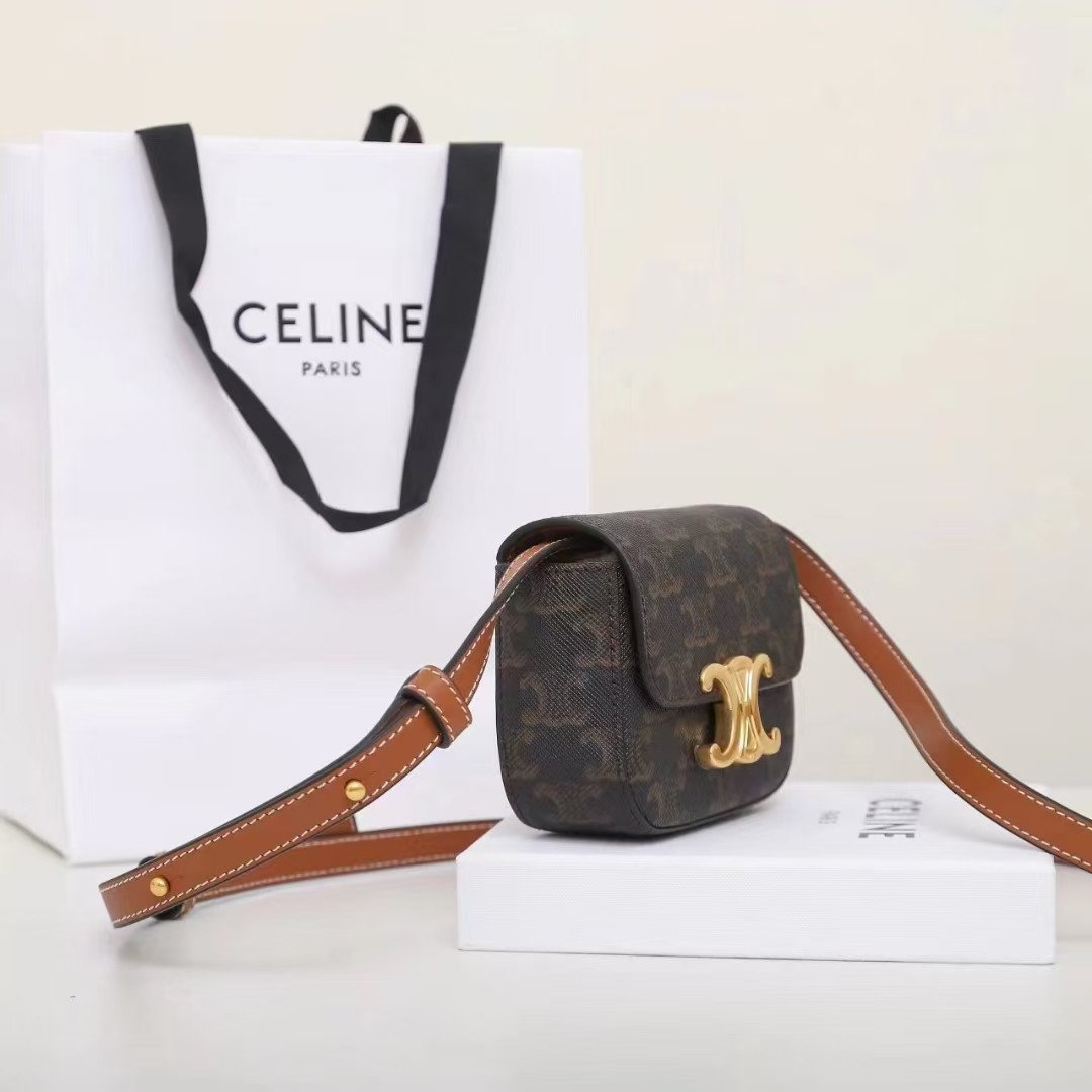 CELINE Triomphe Mini Flap Bags 11cm Luxury Small Crossbody Purse in Calfskin 3 Colors 20