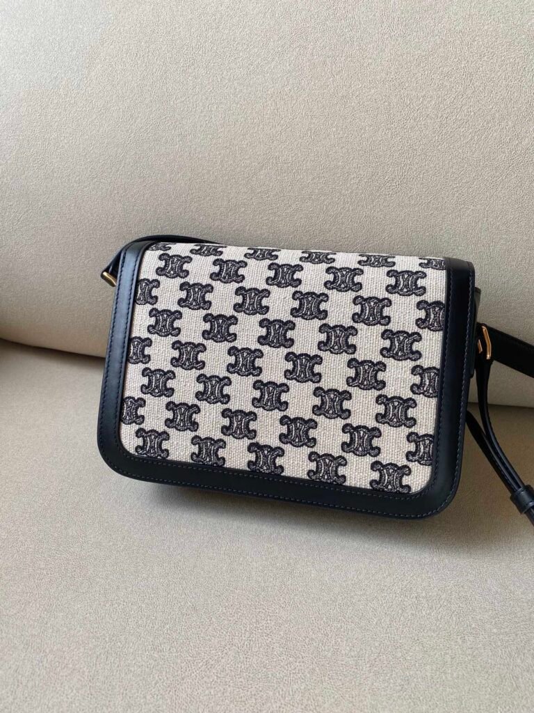 CELINE Triomphe Medium Bag Textile and Calfskin 22.5cm Embroidery & Canvas Patchwork Shoulder Bag – Image 6