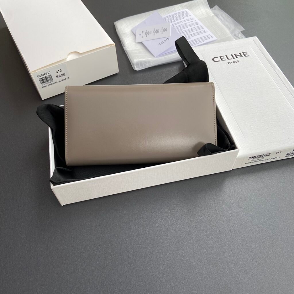 CELINE TRIOMPHE Large Flap Wallet 19cm WOC in Canvas, Black &amp; Pebble Calfskin &ndash; Image 10