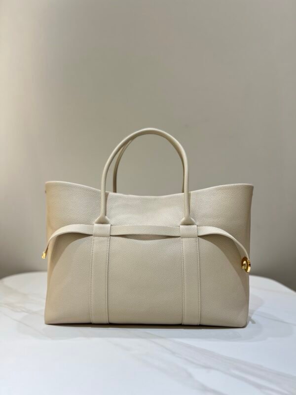 20 Loro Piana Ghiera Shopper Large Leather Tote Bag 40cm Grained Leather Handbag with Cashmere Lining and Detachable Pouch for Work and Travel