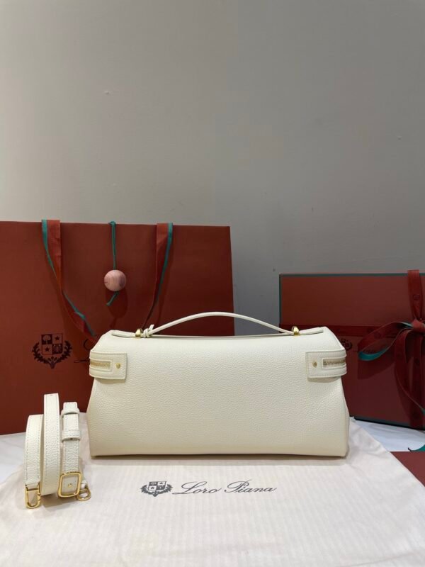 Loro Piana Extra Softy L33 Bag Quiet Luxury Fine-Grained Leather Handbag with Crossbody Strap