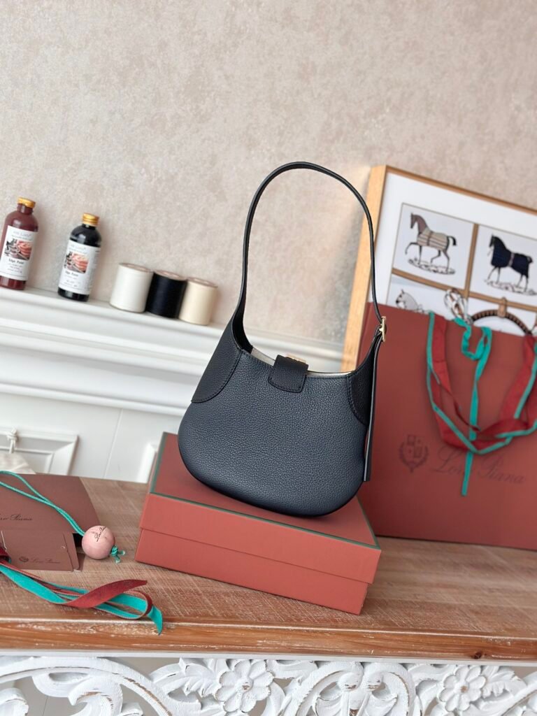 Loro Piana Bobbin Small Shoulder Bag 19cm Italian Calfskin Underarm Hobo Bag – Image 7