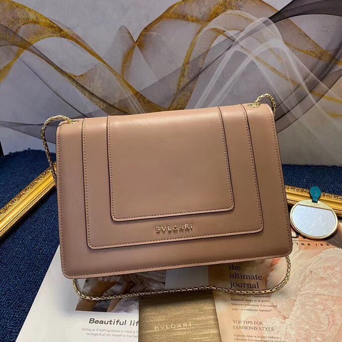 BVLGARI Serpenti Forever Large Leather Shoulder Bag 28cm Crossbody Chain Bag 4 Colors Available – Image 7 BVLGARI Serpenti Forever Large Leather Shoulder Bag 28cm Crossbody Chain Bag 4 Colors Available – Image 7