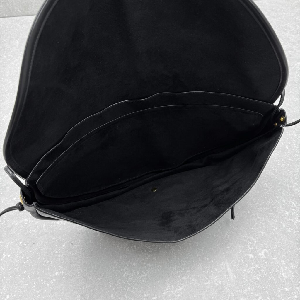 CELINE Halfmoon Bag 46cm Lambskin Vintage Large Hobo Shoulder Bag with Triomphe Metallic Hardware – Image 11