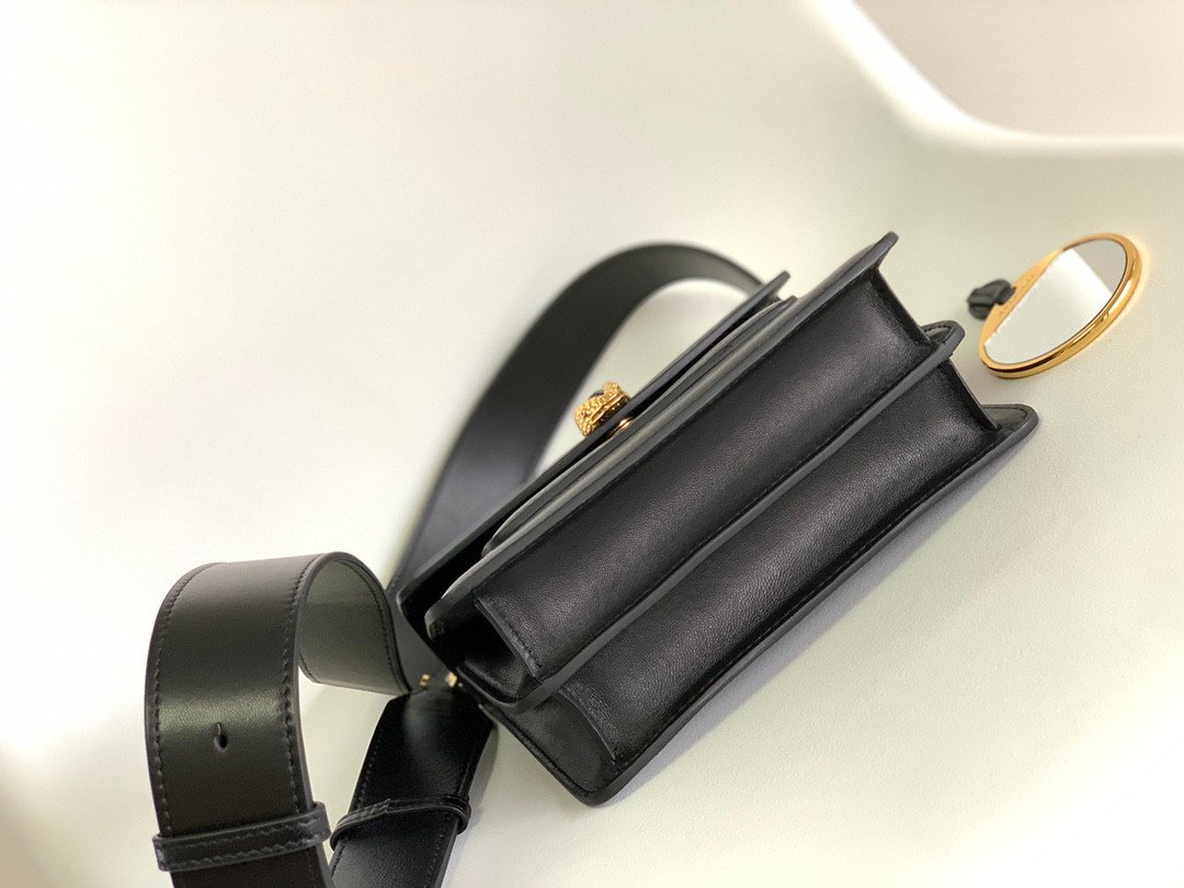 BVLGARI Serpenti Forever Lambskin Crossbody Bag 20cm Luxury Iconic Snakehead Shoulder Bag with Detachable Wide Strap