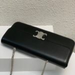 Celine Triomphe 30cm Horizontal Bag Top-Tier Leather Chain Bag for Women Retro Aesthetic Underarm Bag 23