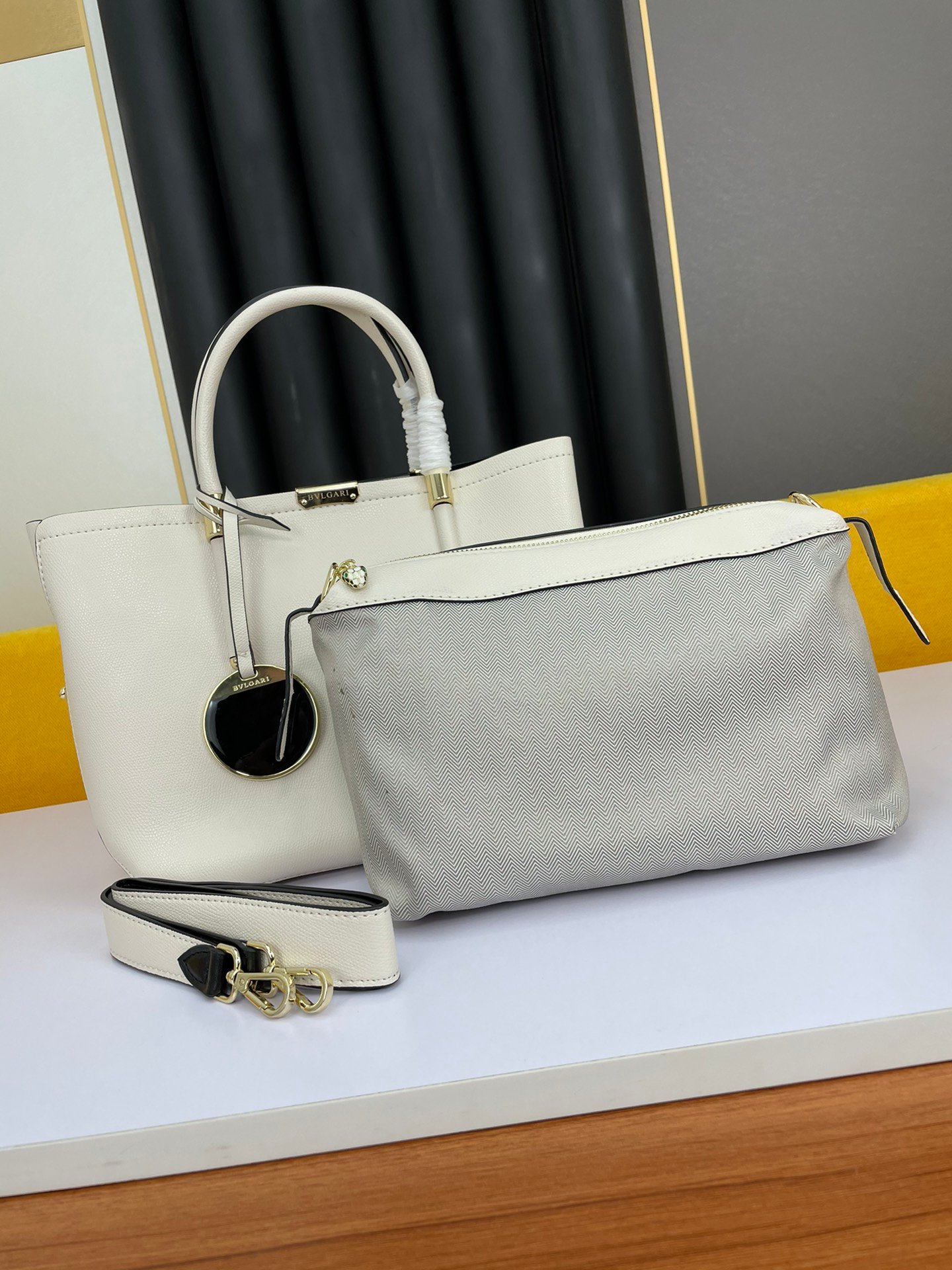 BVLGARI Style Luxury Two-Piece Tote Bag Set Premium Palm Leather Handbag with Removable Pouch BVLGARI Style Luxury Two-Piece Tote Bag Set Premium Palm Leather Handbag with Removable Pouch