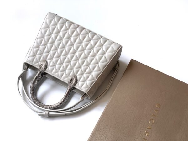 25 BVLGARI Serpentine Duo Tote Bag 21.5cm Designer Quilted Patent Leather Evening Bag with Snake Handles