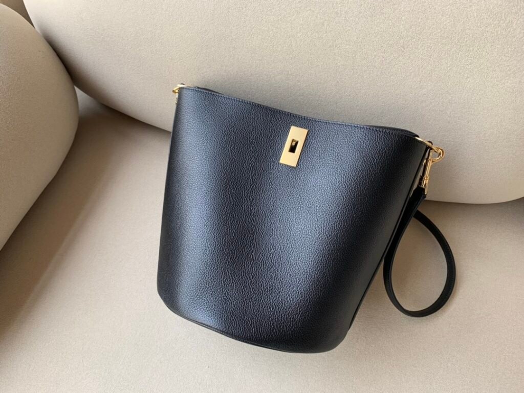 CELINE 16 Bucket Bag 23x25cm Calfskin vs. Linen Jacquard 5 Colors Handbag &ndash; Image 7