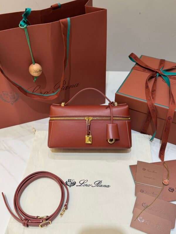 28 Loro Piana Extra Bag L23 Smooth Calfskin Top Handle Crossbody Bag 23cm for Women Aesthetic Vanity Case Handbag