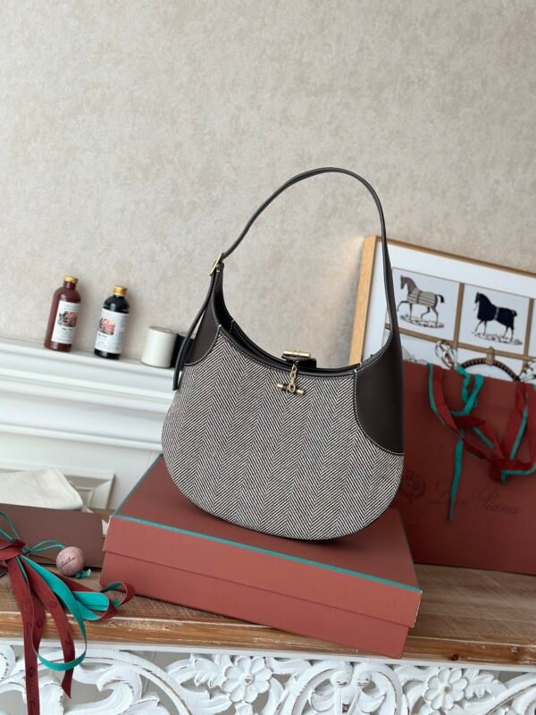28 Loro Piana Bale Mini Bucket Bag Soft Natural Grained Calfskin Leather Top-Tier Quality Handbag 6 Elegant Colors