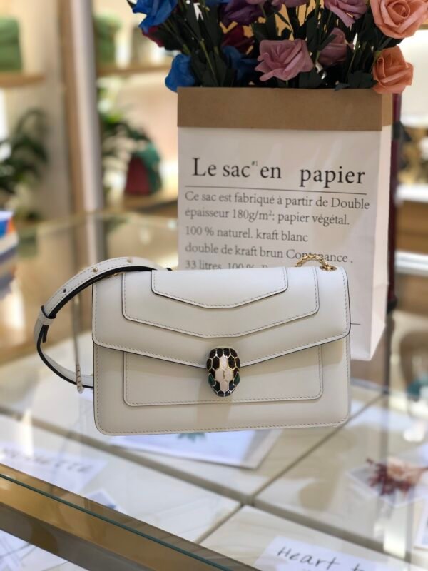 28 BVLGARI Serpenti Forever Calfskin Crossbody Bag 22.5cm Snakehead Enamel Closure Chain Shoulder Bag 4 Colors