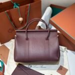 Loro Piana Loom L32 Grained Calfskin Handbag 33cm Designer Tote Bag with Padlock & Pouch Loro Piana Loom L32 Grained Calfskin Handbag 33cm Designer Tote Bag with Padlock & Pouch