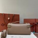 Loro Piana Extra Softy L33 Bag Quiet Luxury Fine-Grained Leather Handbag with Crossbody Strap