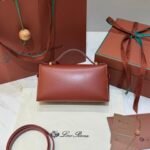 Loro Piana Extra Bag L23 Smooth Calfskin Top Handle Crossbody Bag 23cm for Women Aesthetic Vanity Case Handbag Loro Piana Extra Bag L23 Smooth Calfskin Top Handle Crossbody Bag 23cm for Women Aesthetic Vanity Case Handbag