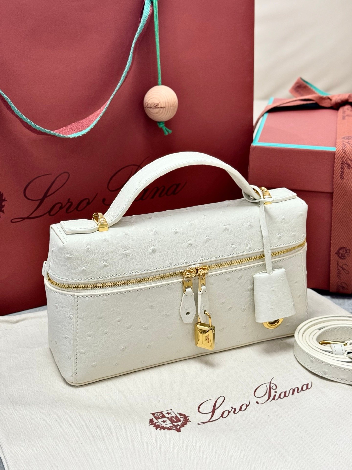 Loro Piana L23 Extra Bag 23cm Ostrich-Effect Calfskin Top-Handle Vanity Bag and Crossbody for Women Loro Piana L23 Extra Bag 23cm Ostrich-Effect Calfskin Top-Handle Vanity Bag and Crossbody for Women