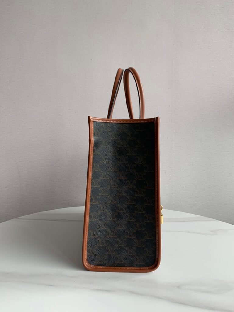 CELINE Horizontal Cabas Tote Bag 43cm Triomphe Canvas Laptop Handle Bag – Image 3