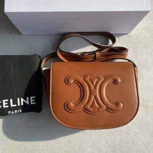 Celine Triomphe Cuir Smooth Calfskin Saddle Bag 18.5cm Embossed Logo Luxury Crossbody and Shoulder Bag 3