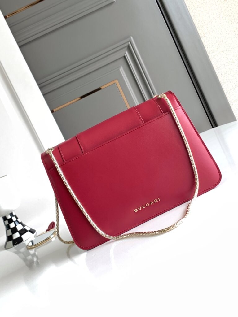 BVLGARI Serpenti Forever Shoulder Bag 25cm Calfskin Chain Bag in 3 Colors with Smart Chip – Image 4