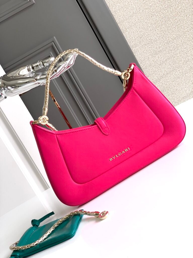 BVLGARI Serpenti Baia Small Shoulder Bag in Calf Leather Snake Head Flap Bag Fuchsia Pink & Emerald Green – Image 4