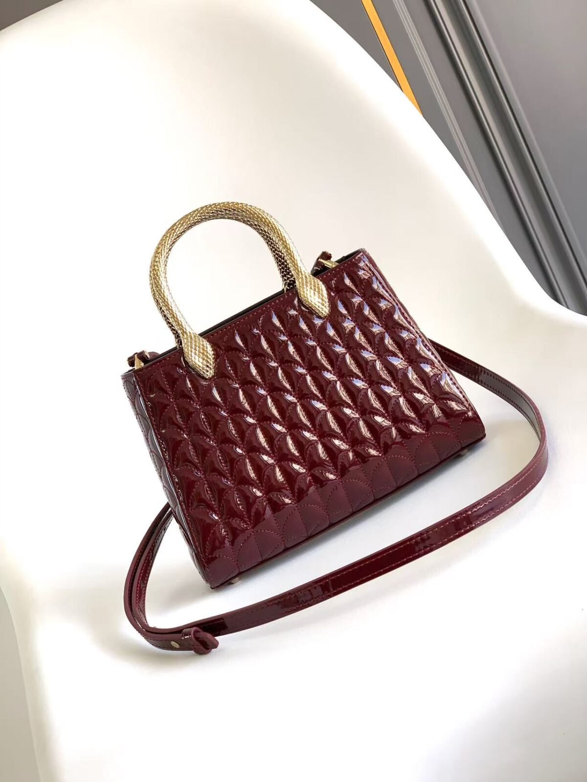BVLGARI Serpentine Duo Tote Bag 21.5cm Designer Quilted Patent Leather Evening Bag with Snake Handles BVLGARI Serpentine Duo Tote Bag 21.5cm Designer Quilted Patent Leather Evening Bag with Snake Handles