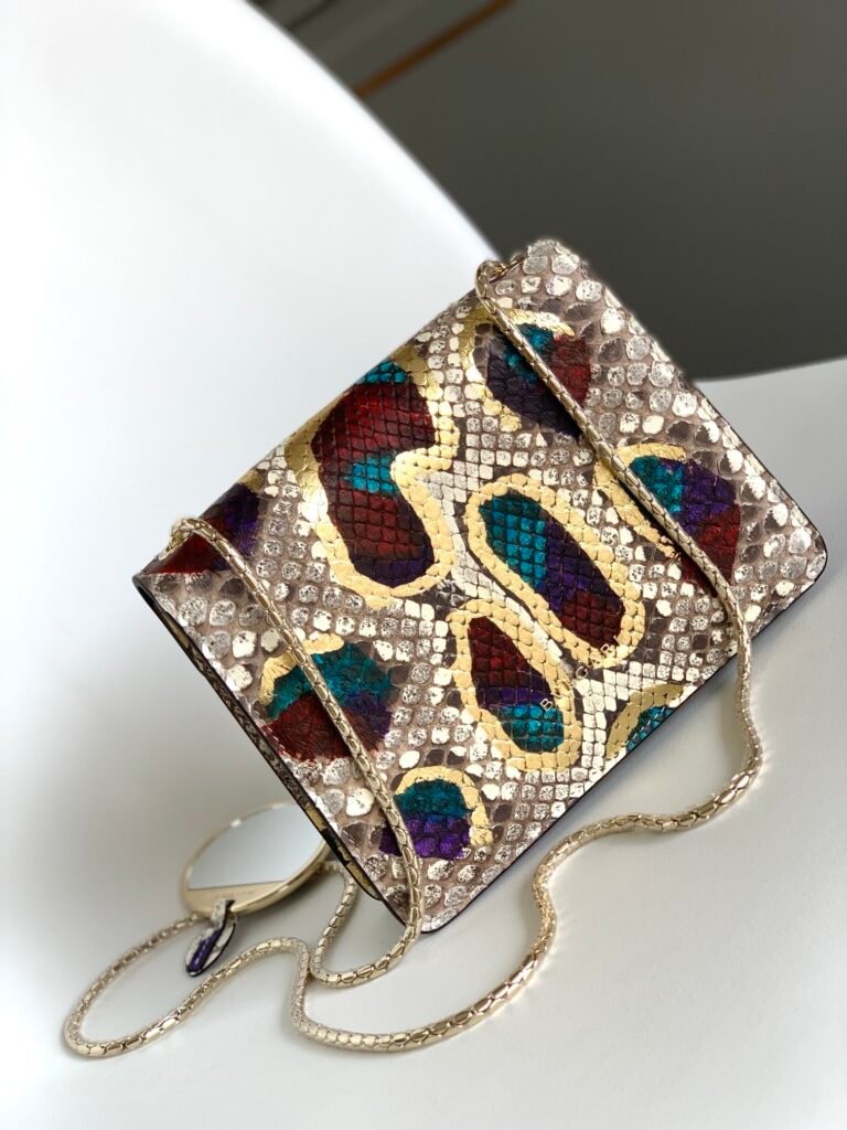 BVLGARI Serpenti Forever Shoulder Bag Rare Lunar Multi-Color Python Leather Crossbody Bag with Snakehead Buckle 20cm/27cm – Image 4 BVLGARI Serpenti Forever Shoulder Bag Rare Lunar Multi-Color Python Leather Crossbody Bag with Snakehead Buckle 20cm/27cm – Image 4