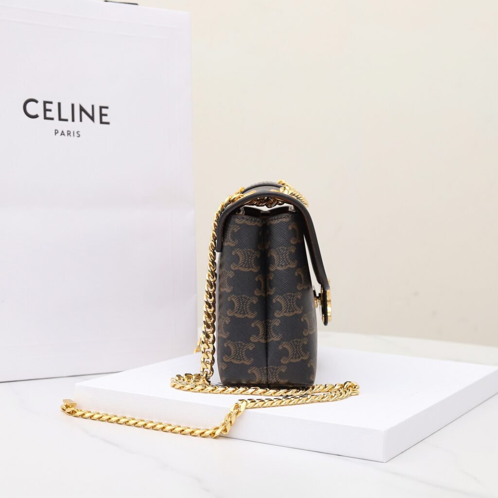 Celine Triomphe Chain Bag 23.5cm Monogram Canvas Handbag – Image 3 Celine Triomphe Chain Bag 23.5cm Monogram Canvas Handbag – Image 3