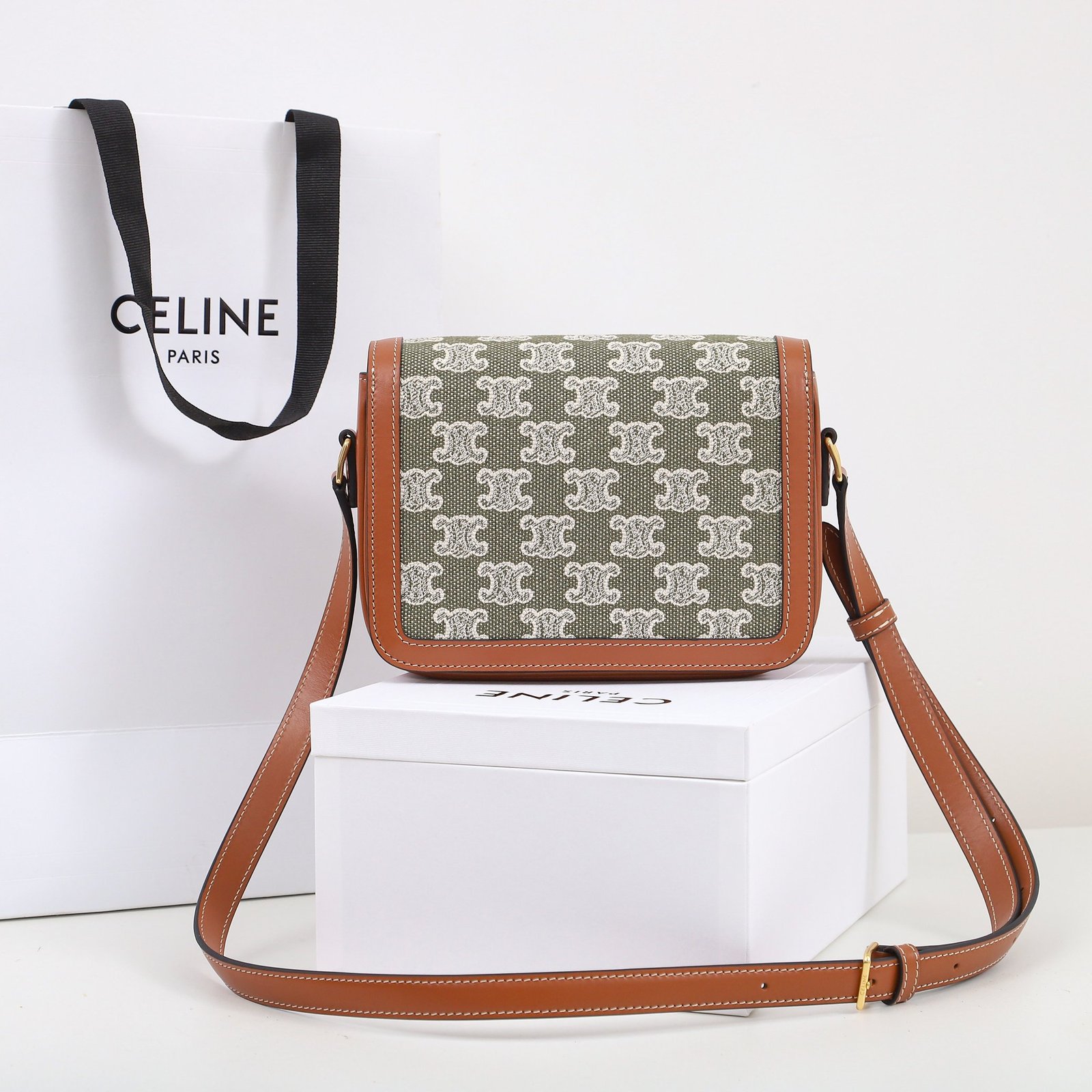 CELINE Teen Triomphe Bag 18.5cm Textile and Calfskin Designer Crossbody Shoulder Bag for Women 4 Colors 31
