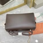 Loro Piana Extra Bag L27 Luxury Saddle Leather Crossbody & Shoulder Bag for Women 27cm Vanity Top-Handle Bag Loro Piana Extra Bag L27 Luxury Saddle Leather Crossbody & Shoulder Bag for Women 27cm Vanity Top-Handle Bag