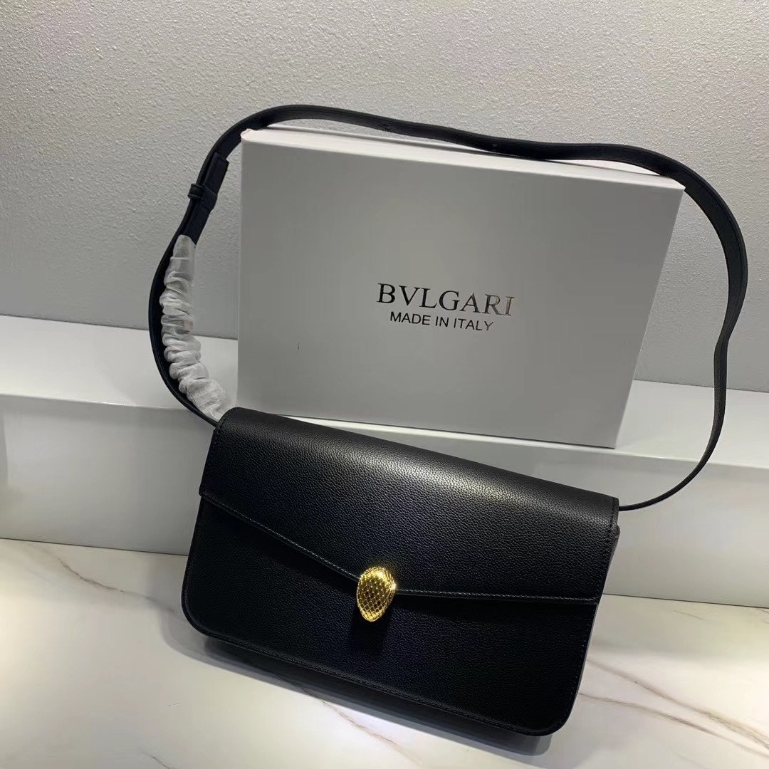 Bvlgari x Alexander Wang Collaboration Serpenti in Love Collection Mini Leather Shoulder Bag 26cm Calfskin Crossbody Bag with Iconic Snakehead Closure 4 Colors Bvlgari x Alexander Wang Collaboration Serpenti in Love Collection Mini Leather Shoulder Bag 26cm Calfskin Crossbody Bag with Iconic Snakehead Closure 4 Colors