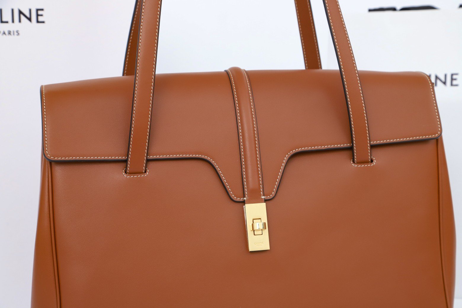 CELINE Soft 16 Bag Grained Calfskin Leather Shoulder Tote Luxury Office & Travel Handbag 32cm/38cm 34