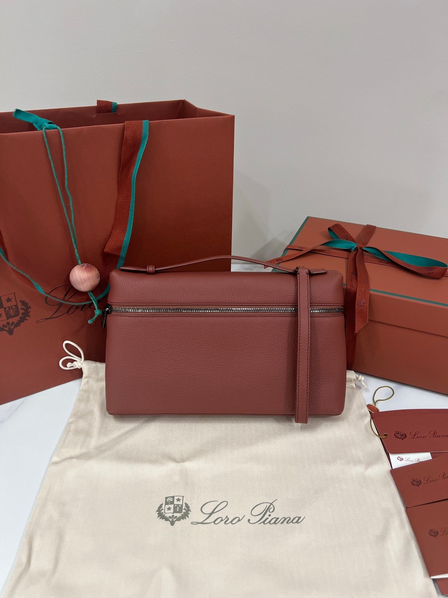 Loro Piana Extra Pouch L29 Grained Calfskin Clutch 29cm Minimalist Designer Lunch Box Bag Detachable Wristlet