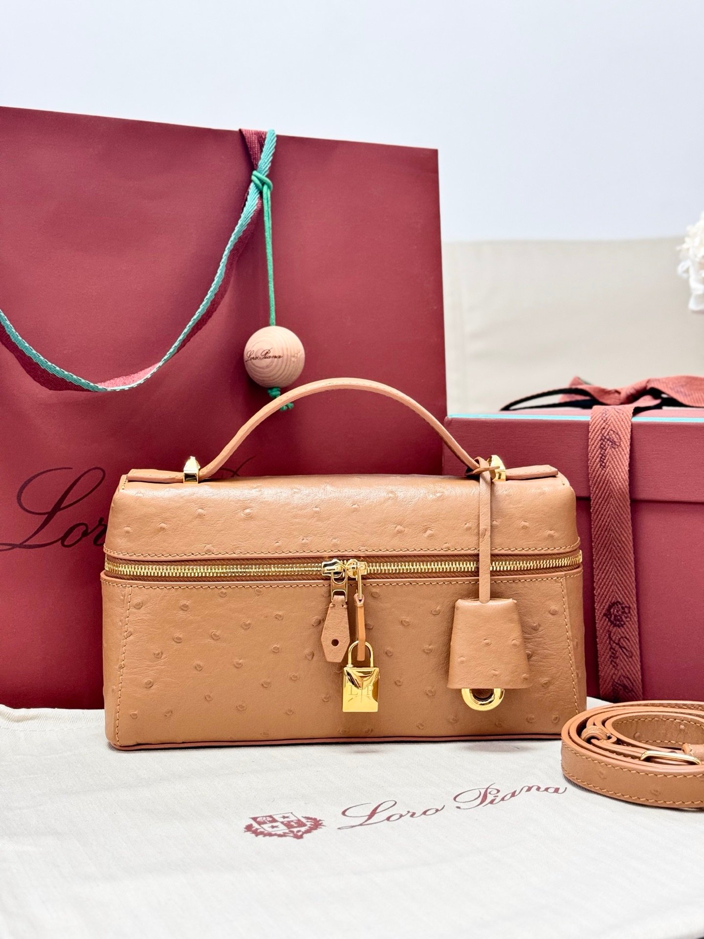Loro Piana L23 Extra Bag 23cm Ostrich-Effect Calfskin Top-Handle Vanity Bag and Crossbody for Women Loro Piana L23 Extra Bag 23cm Ostrich-Effect Calfskin Top-Handle Vanity Bag and Crossbody for Women