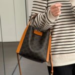 CELINE Cubo Medium Bucket Bag 23cm Triomphe Canvas & Calfskin Handbag with Crossbody Strap & Large Capacity CELINE Cubo Medium Bucket Bag 23cm Triomphe Canvas & Calfskin Handbag with Crossbody Strap & Large Capacity