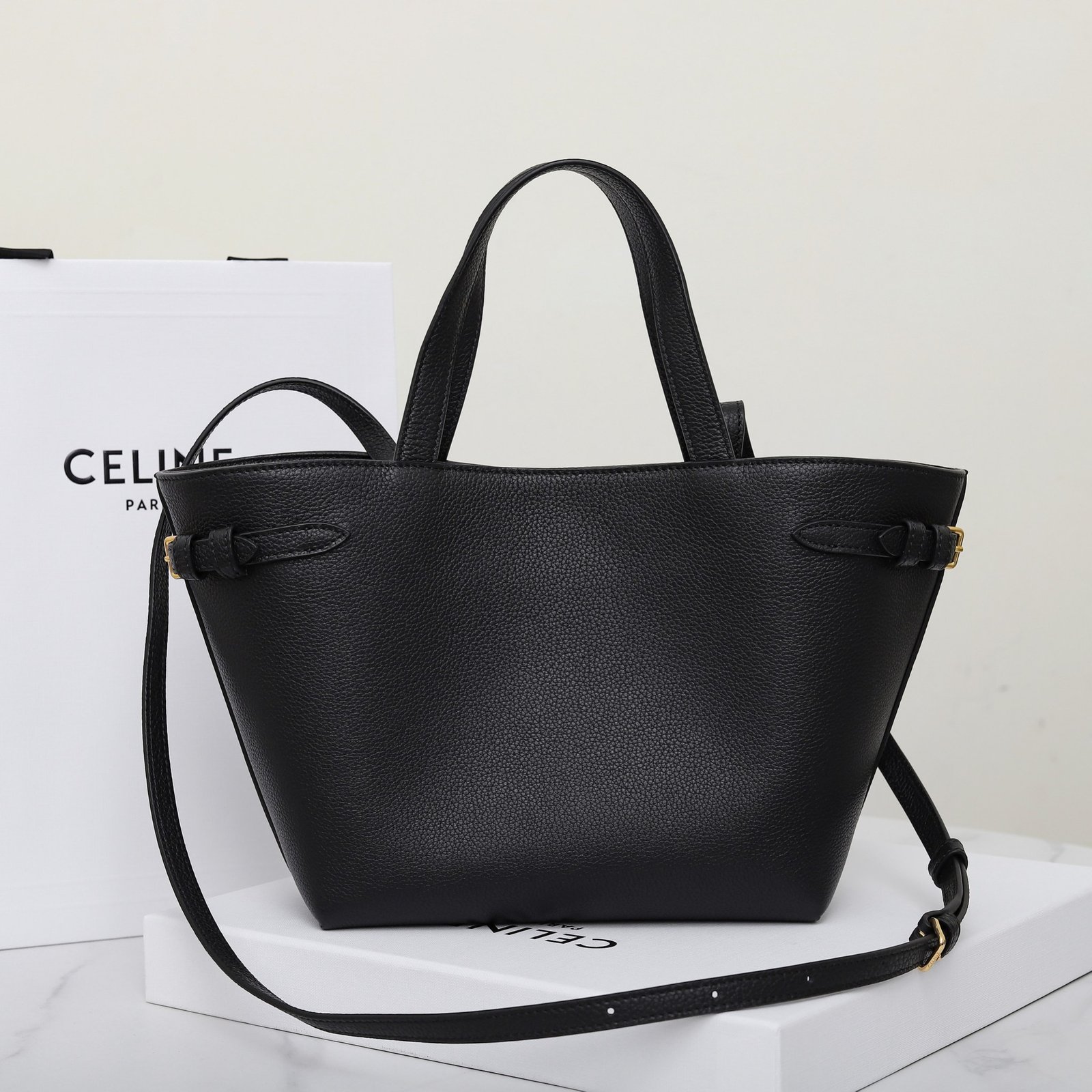 CELINE Small Anais Tote Bag 20.5cm Italian Calfskin Transformable Cuir Triomphe 2-Way Crossbody Bucket Bag 4