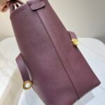 Loro Piana Ghiera Shopper Large Leather Tote Bag 40cm Grained Leather Handbag with Cashmere Lining and Detachable Pouch for Work and Travel Loro Piana Ghiera Shopper Large Leather Tote Bag 40cm Grained Leather Handbag with Cashmere Lining and Detachable Pouch for Work and Travel