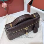 Loro Piana L23 Extra Bag 23cm Ostrich-Effect Calfskin Top-Handle Vanity Bag and Crossbody for Women Loro Piana L23 Extra Bag 23cm Ostrich-Effect Calfskin Top-Handle Vanity Bag and Crossbody for Women