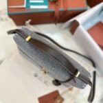 Exclusive Loro Piana L27 Vanity Case Cashmere & Imported Calfskin Structured Handbag Superior Craftsmanship Upgraded Edition Exclusive Loro Piana L27 Vanity Case Cashmere & Imported Calfskin Structured Handbag Superior Craftsmanship Upgraded Edition
