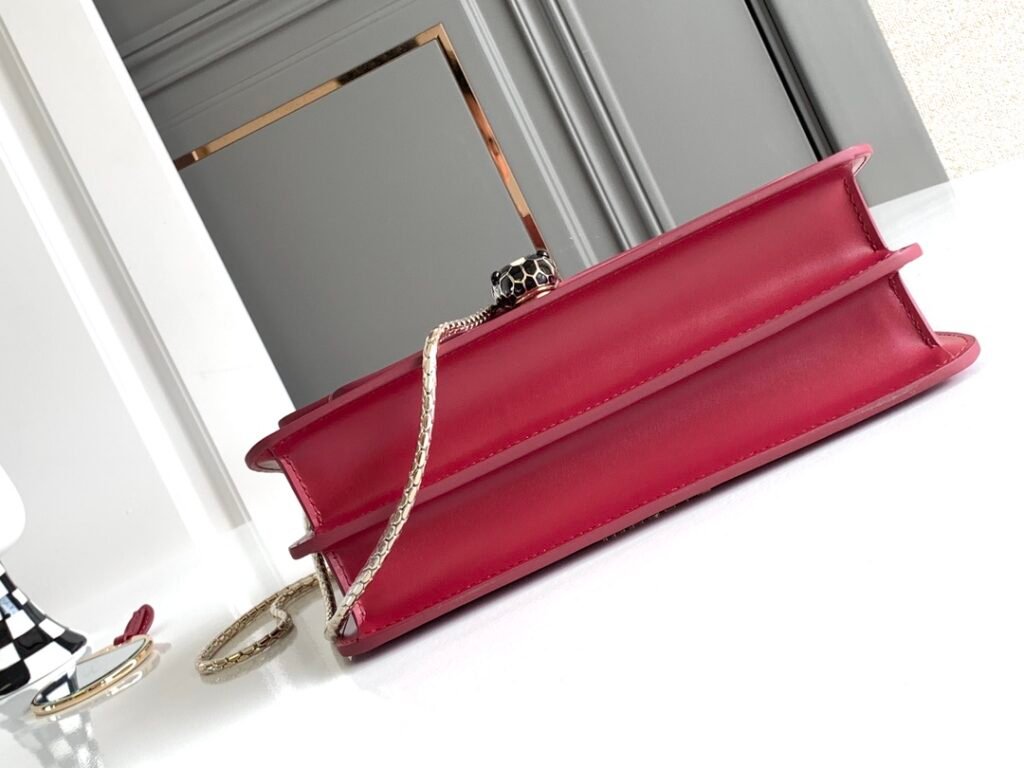 BVLGARI Serpenti Forever Shoulder Bag 25cm Calfskin Chain Bag in 3 Colors with Smart Chip – Image 5