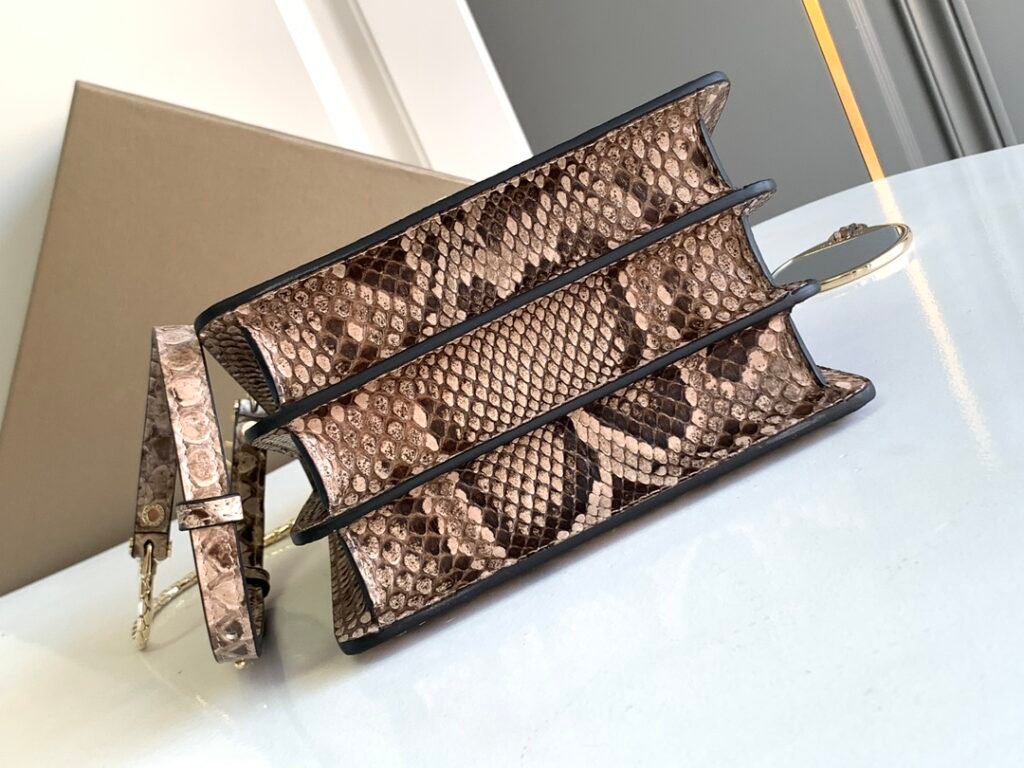 BVLGARI Serpenti Forever Python Bag Misty Opal Grey Shiny Python Skin Top Handle & Shoulder Bag 2 Sizes – Image 5 BVLGARI Serpenti Forever Python Bag Misty Opal Grey Shiny Python Skin Top Handle & Shoulder Bag 2 Sizes – Image 5