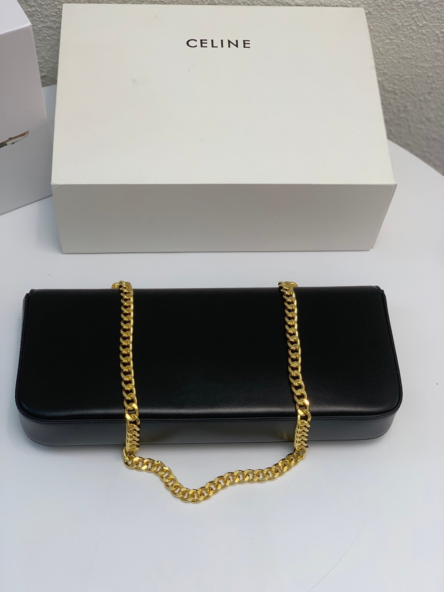 Celine Triomphe 30cm Horizontal Bag Top-Tier Leather Chain Bag for Women Retro Aesthetic Underarm Bag 4