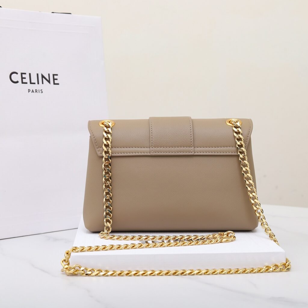 Celine Triomphe Chain Bag 21cm Calfskin Craftsmanship Black & Taupe Flap Bag – Image 2 Celine Triomphe Chain Bag 21cm Calfskin Craftsmanship Black & Taupe Flap Bag – Image 2