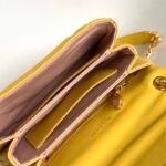 BVLGARI Serpenti Reverse Small Shoulder Bag 22.5cm Quilted Metropolitan Calf Leather Crossbody Chain Bag with Magnetic Snakehead Closure BVLGARI Serpenti Reverse Small Shoulder Bag 22.5cm Quilted Metropolitan Calf Leather Crossbody Chain Bag with Magnetic Snakehead Closure