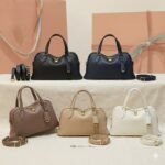 Loro Piana Needle Small Bag 5 Colors 31cm Premium Leather Handbag with Adjustable Strap and Internal Pouch Loro Piana Needle Small Bag 5 Colors 31cm Premium Leather Handbag with Adjustable Strap and Internal Pouch