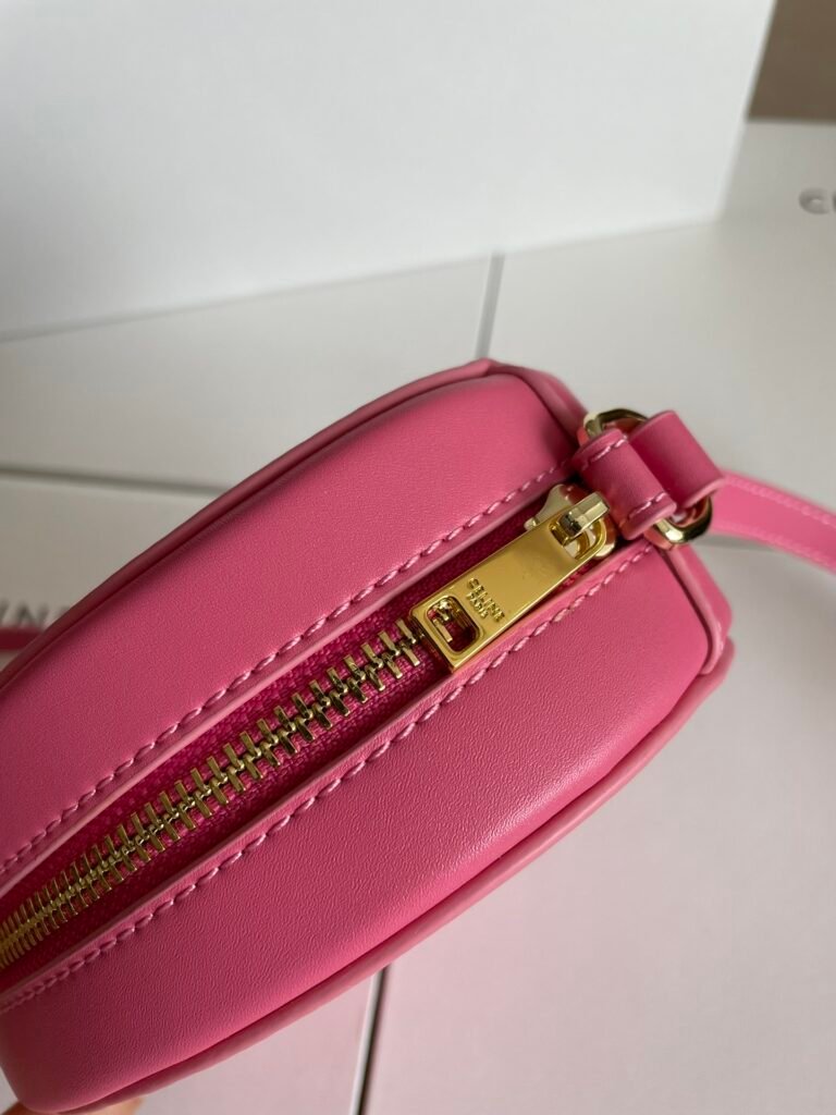 CELINE Triomphe Oval Purse 16cm Smooth Calfskin 6 Colors Small Mooncake Bag – Image 6